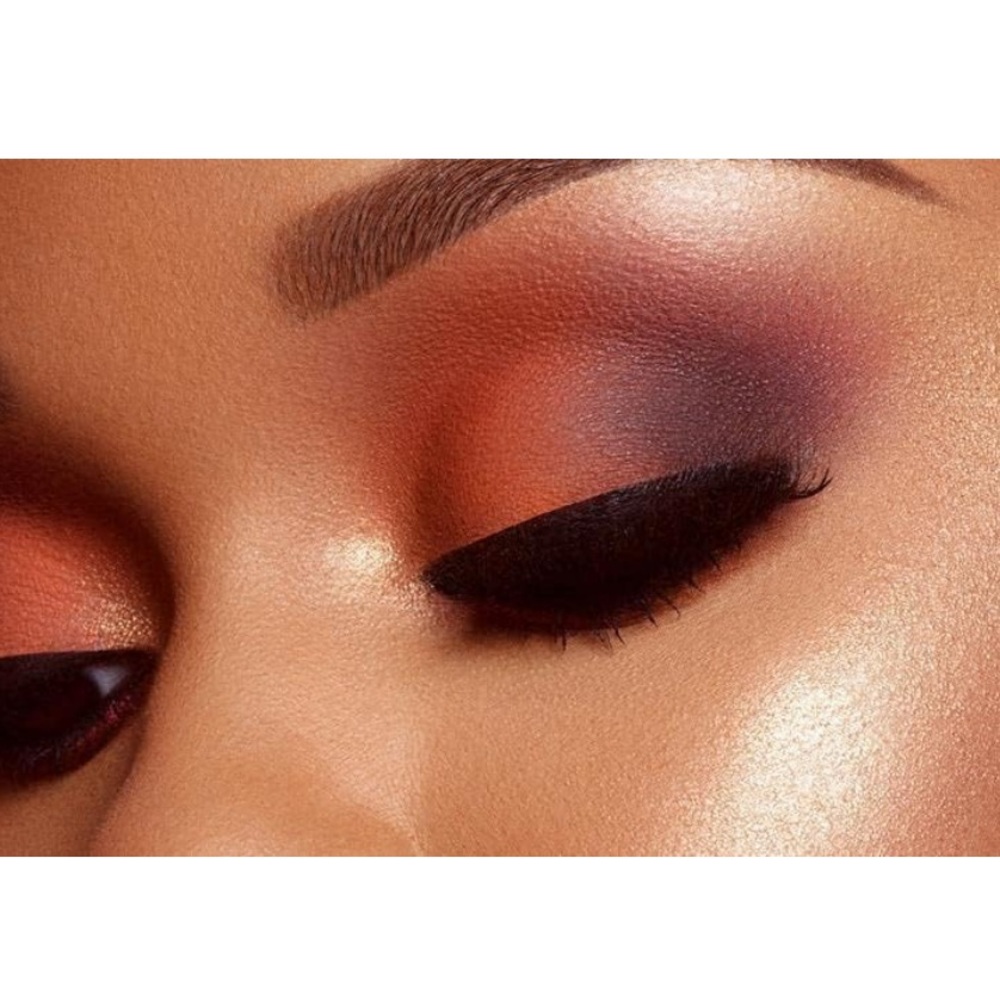 THE ROYALTY III By Juvia’s                   Loose Facial Highlighter